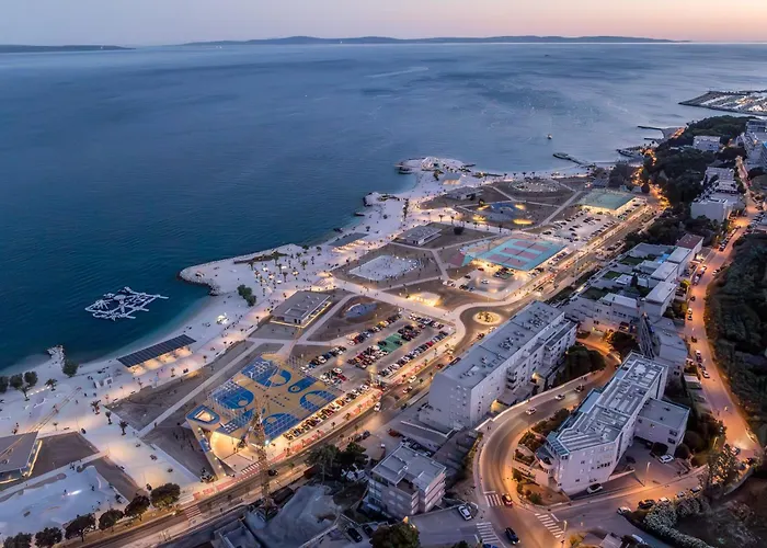 First Vestibul * Split