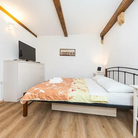 Appartement First Vestibul